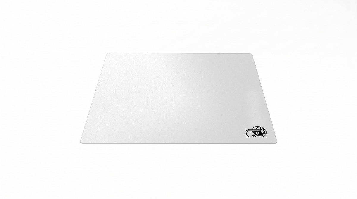 V-WHITE V-2 – tapis de souris en verre – vue de face